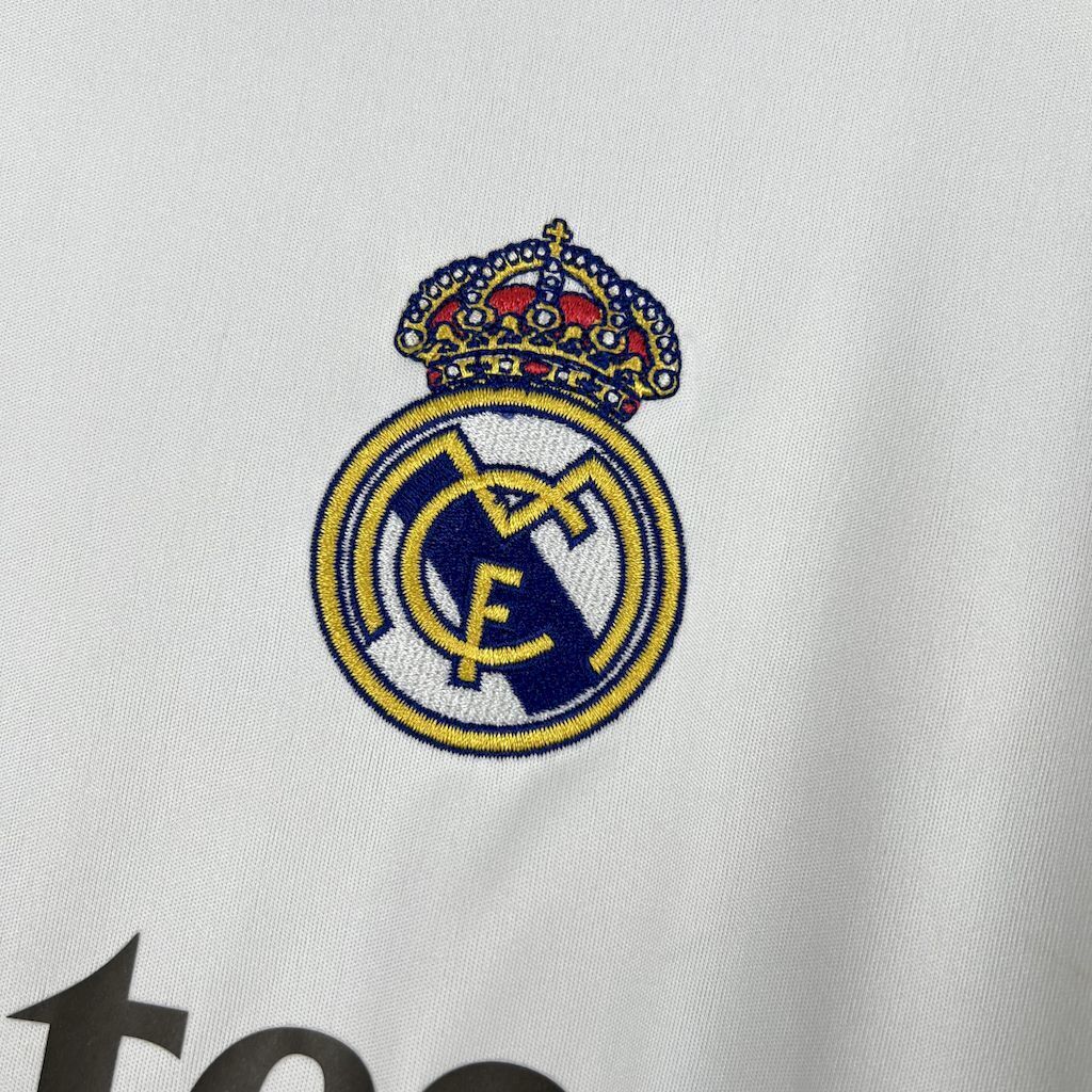25-26 Real Madrid Home Long Sleeve Shirt Football Uniform