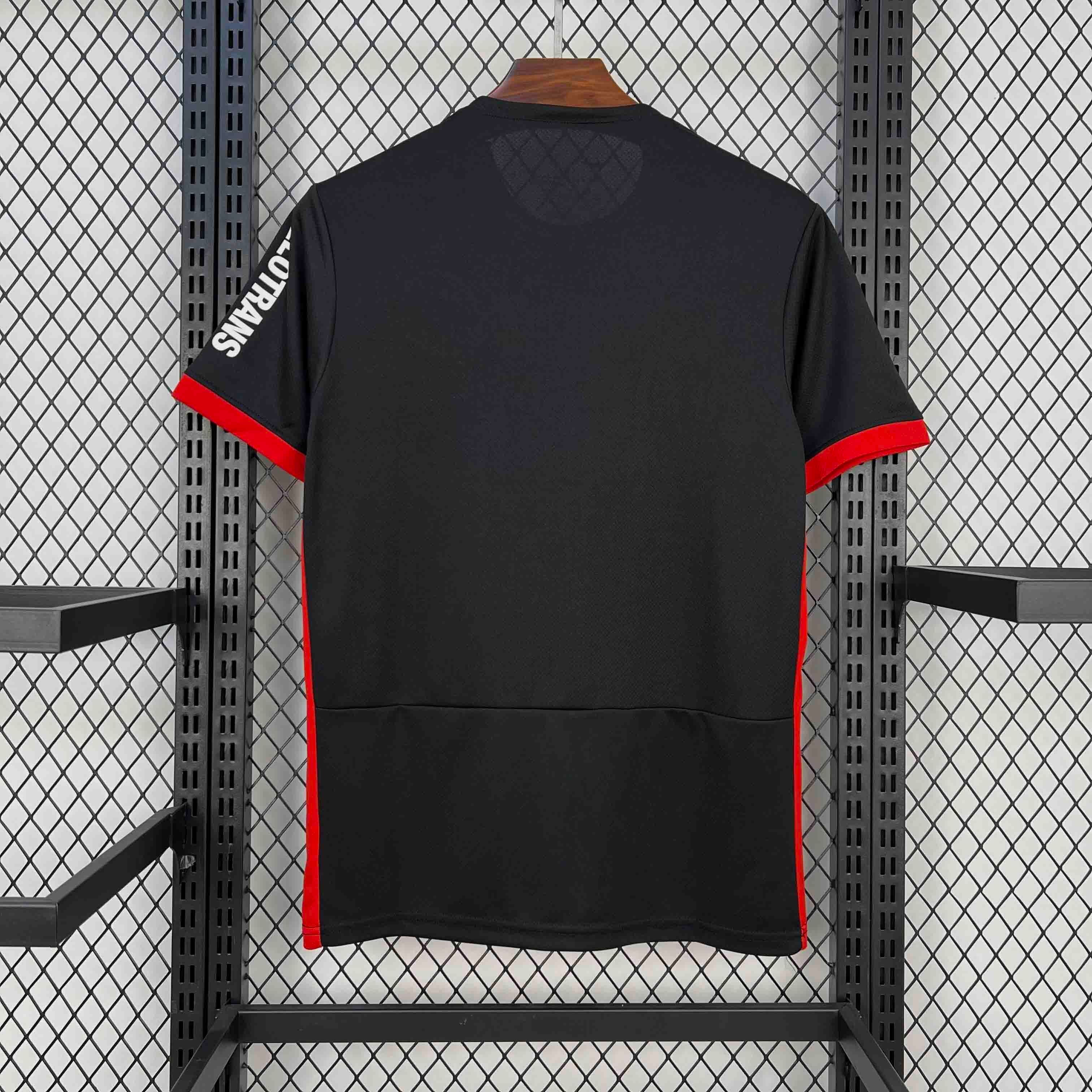 24-25 Frankfurt Away Shirt Football Uniforms