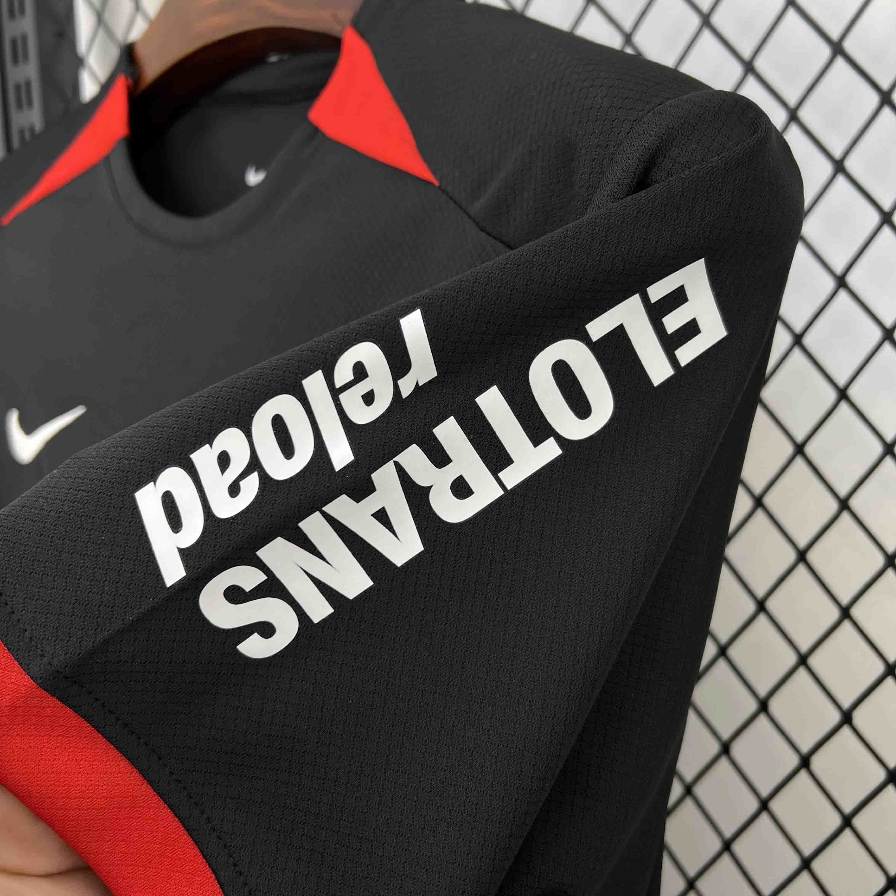 24-25 Frankfurt Away Shirt Football Uniforms