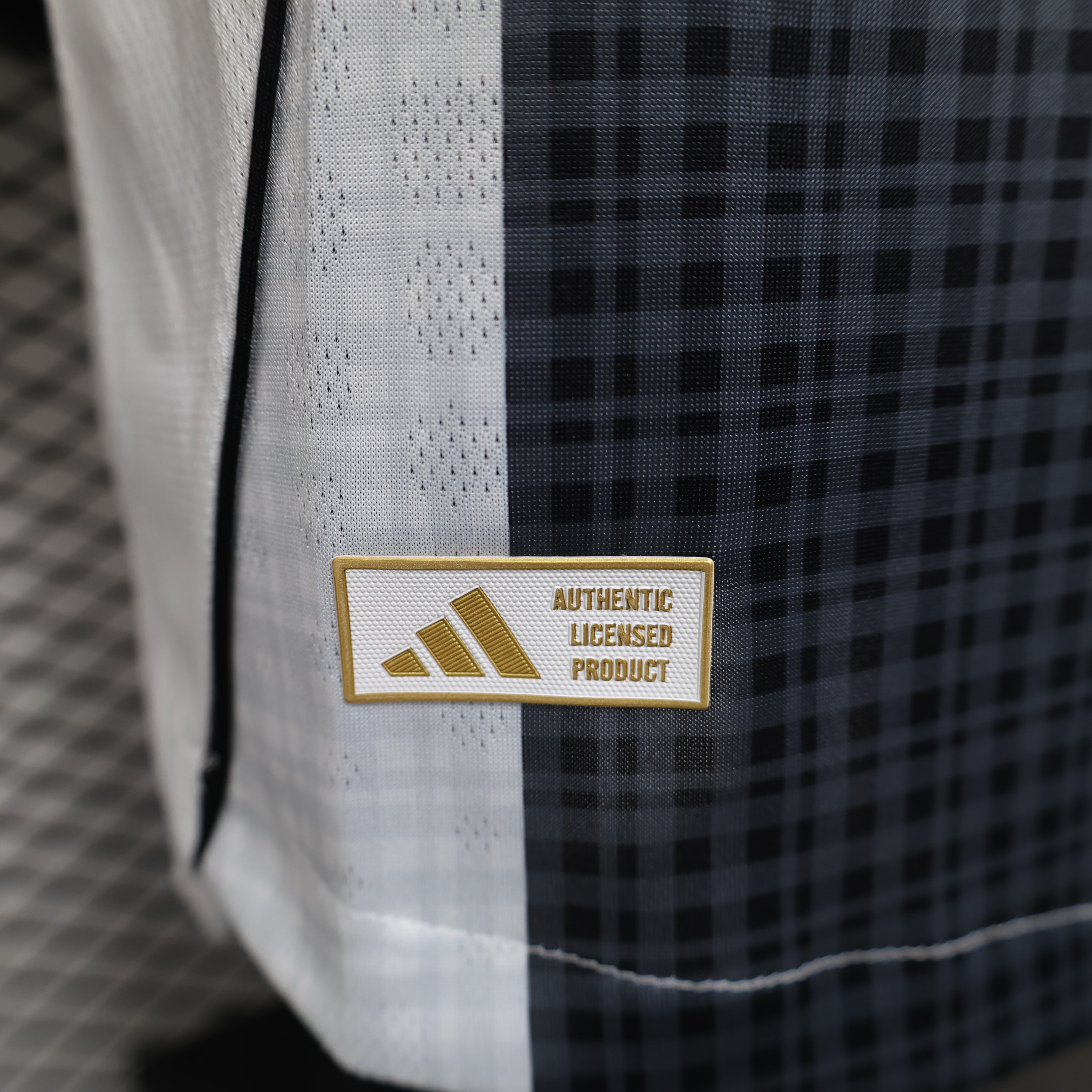 25-26 Newcastle United Home Kit Player Version Shirt