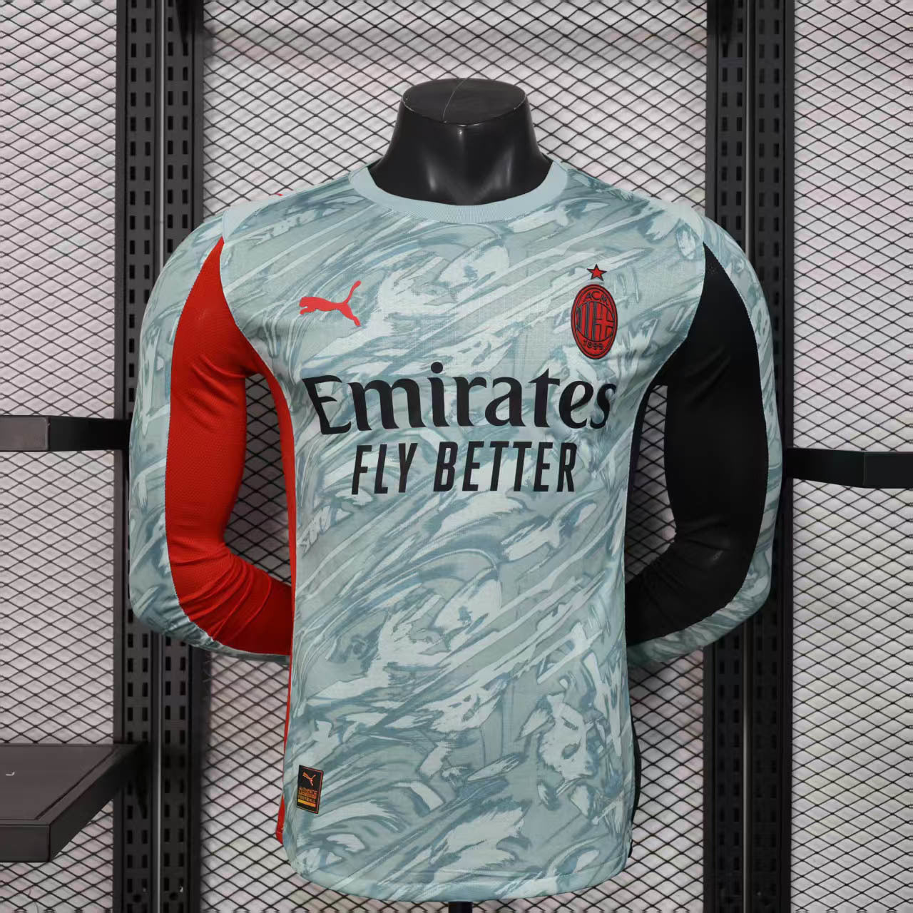25-26 AC Milan Goalkeeper Long Sleeve Kit Player Version